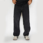 Straight Fit Jeans