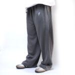 Straight-Leg Baggy Trouser - Gray
